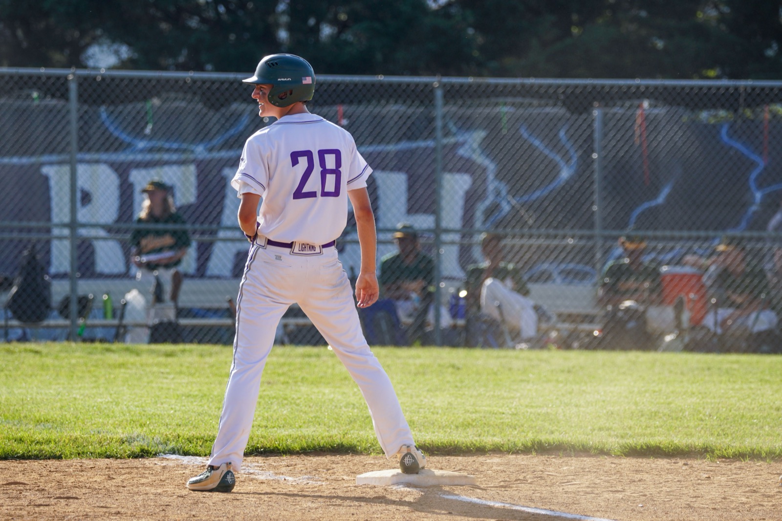 Runner taking a lead off first base