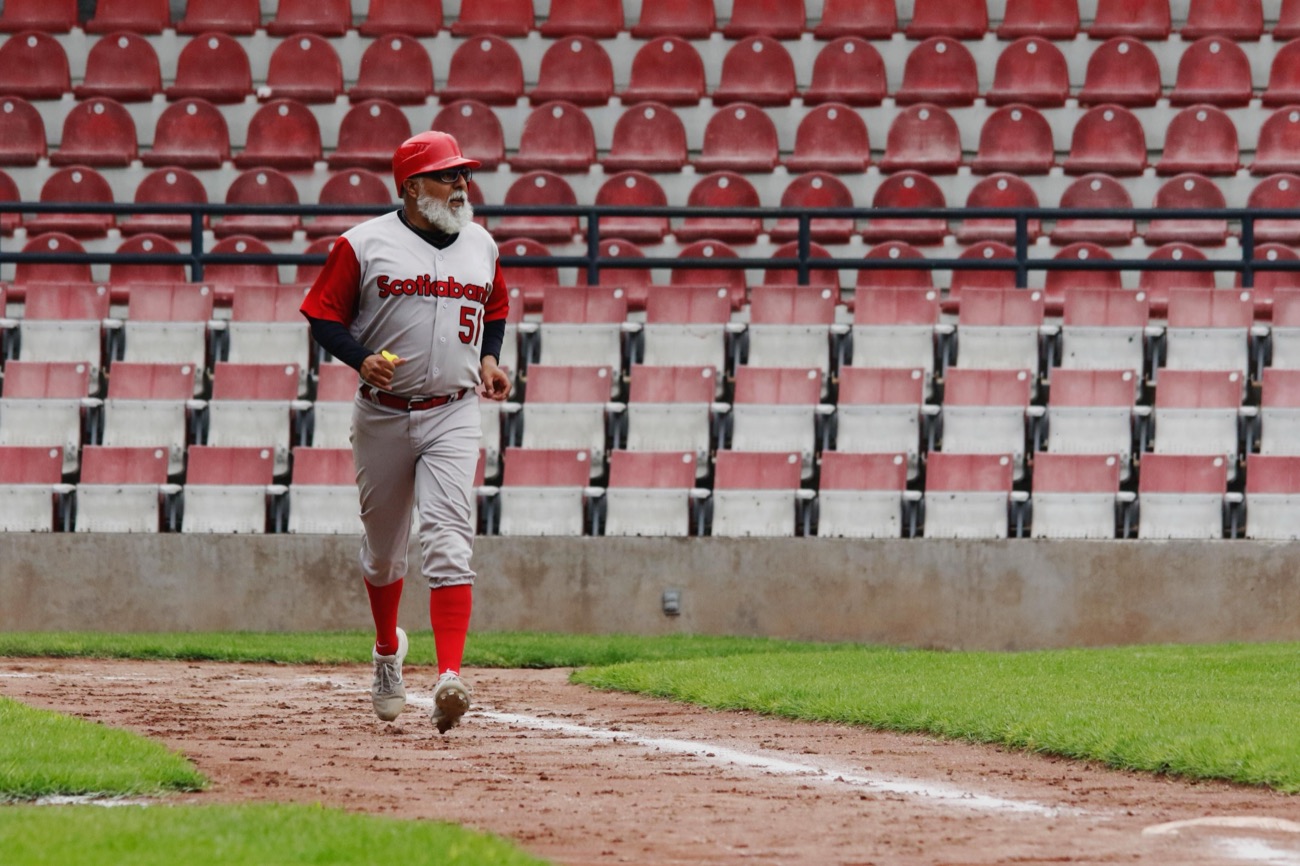 Runner returning to the first base bag
