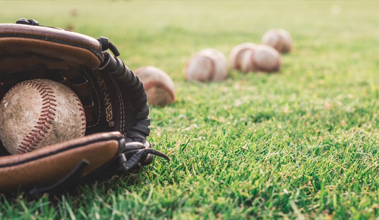 Player wearing a fielding glove in position