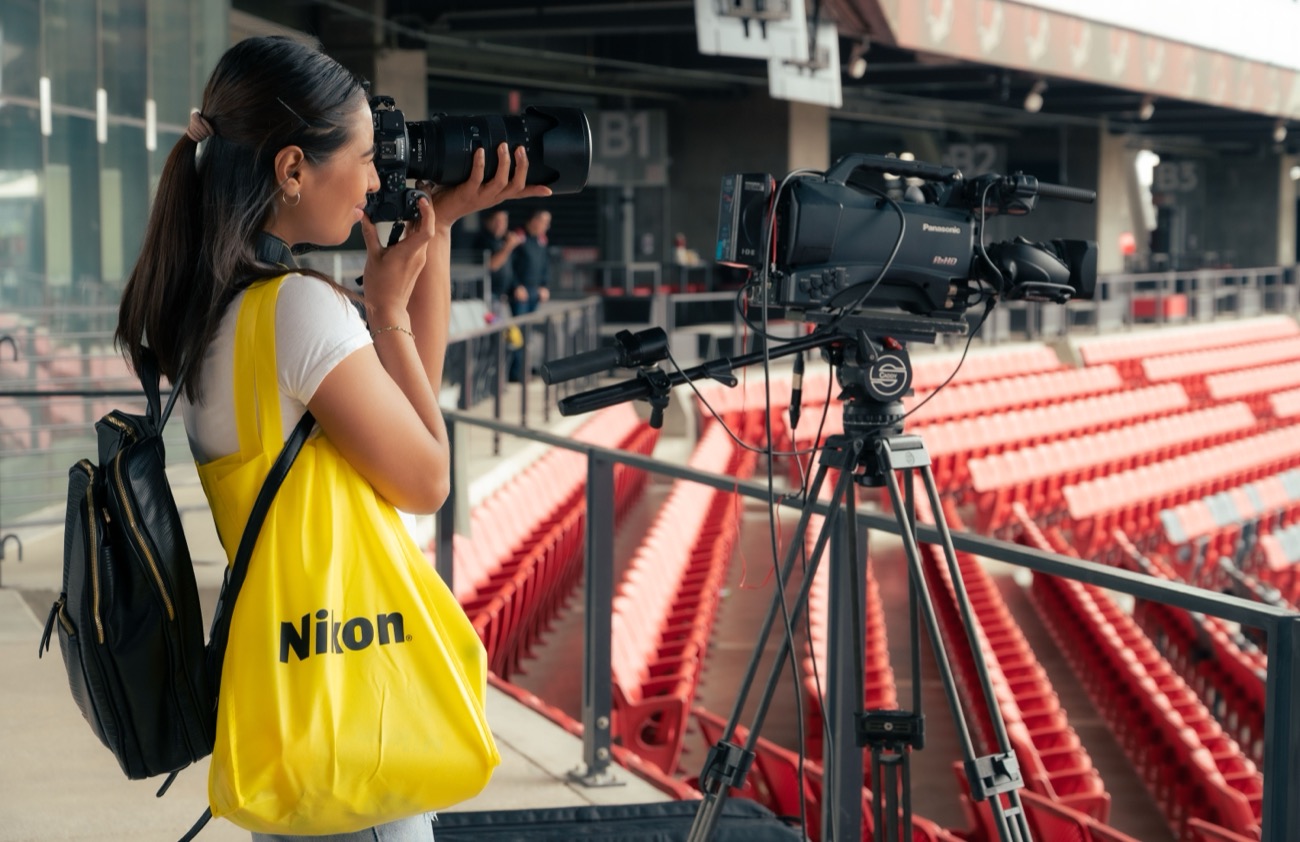 Filming a baseball session on a phone
