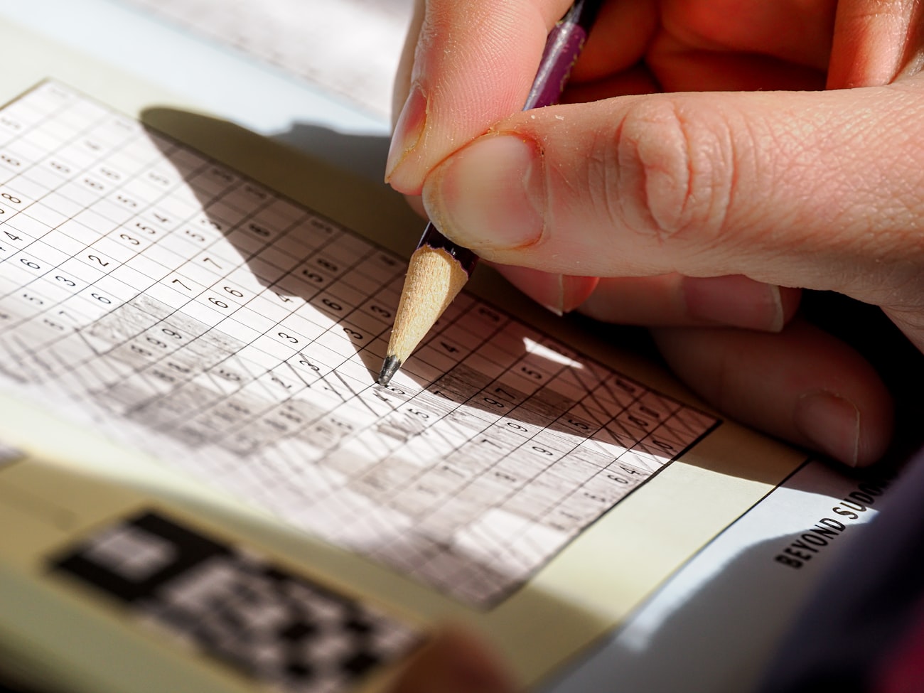 Scorekeeper recording a game
