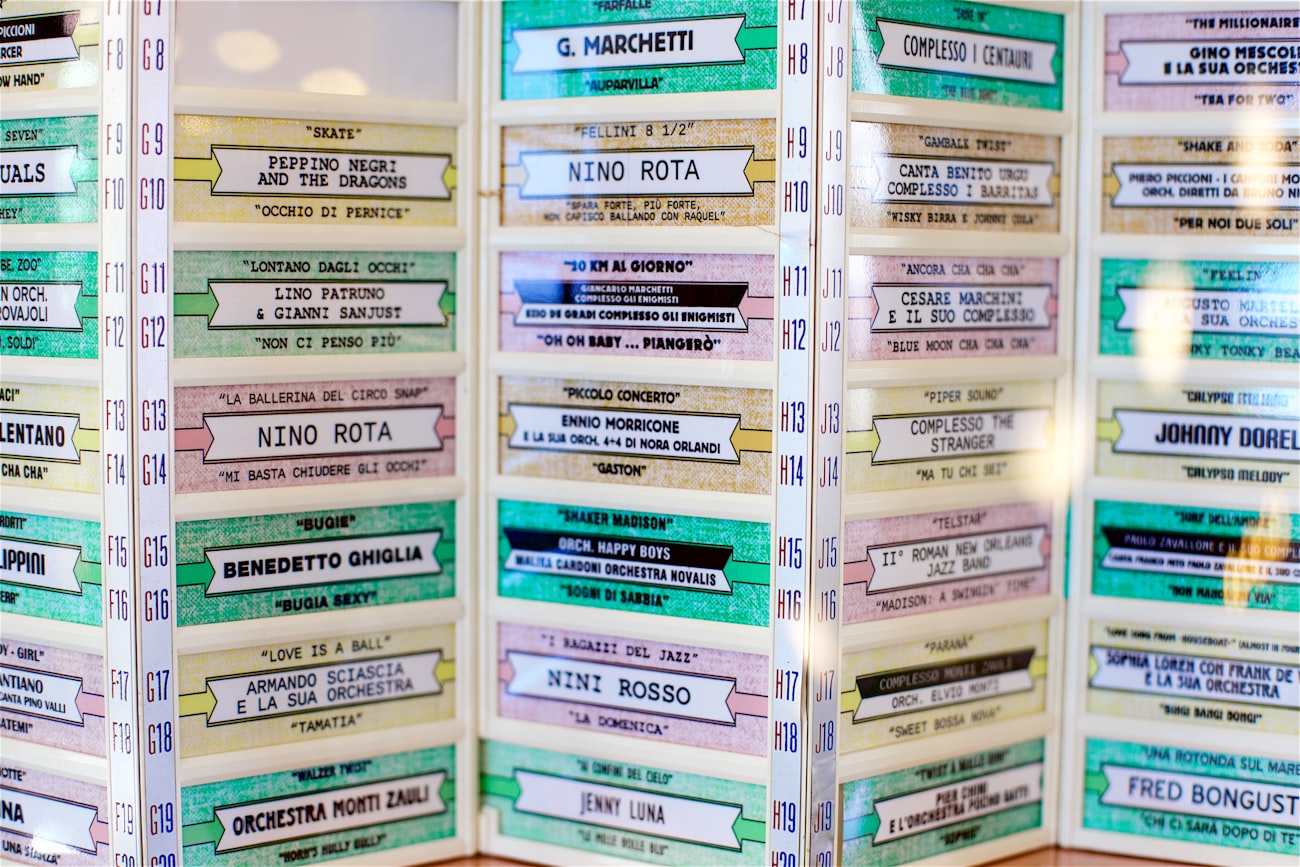 Multi-field tournament complex